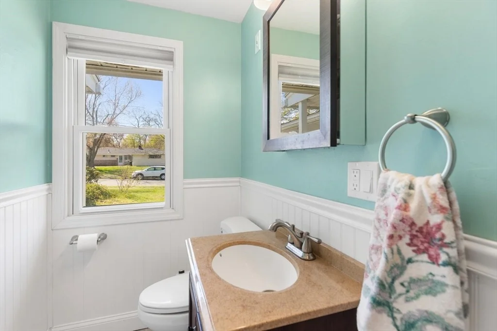 Photo of 52 Coolidge Rd