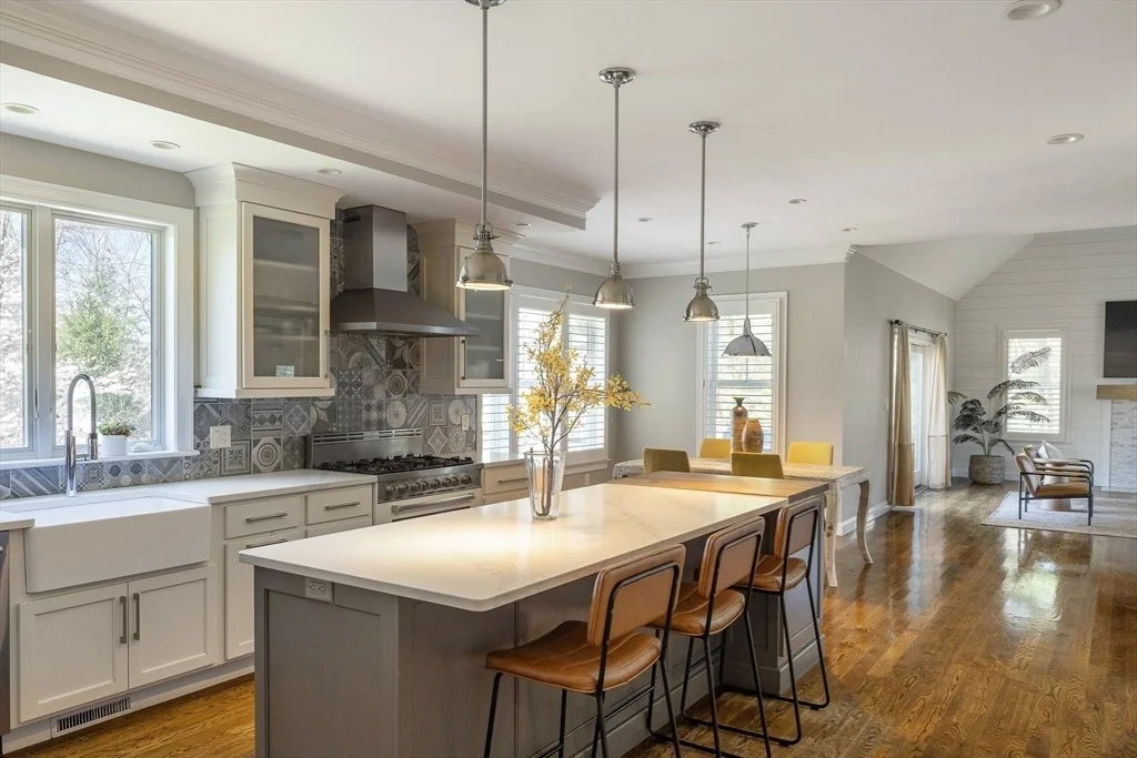 Photo of 8 Goldman Cir
