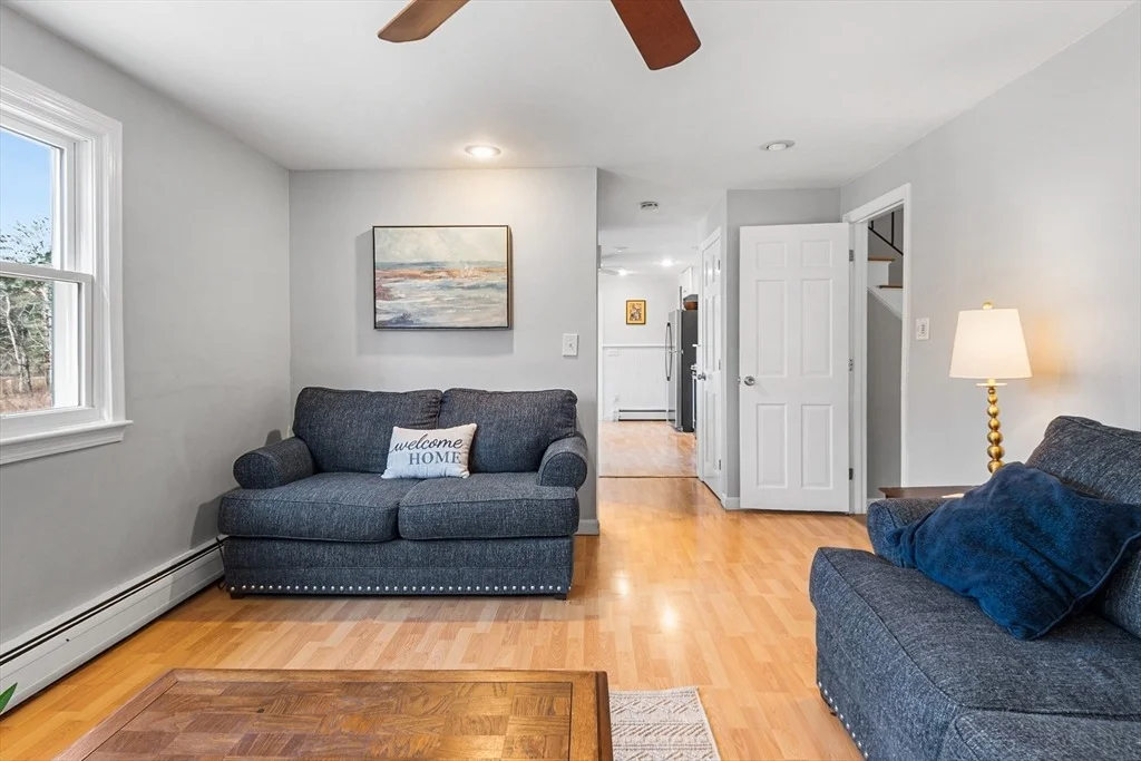 Photo of 451 Linebrook Road