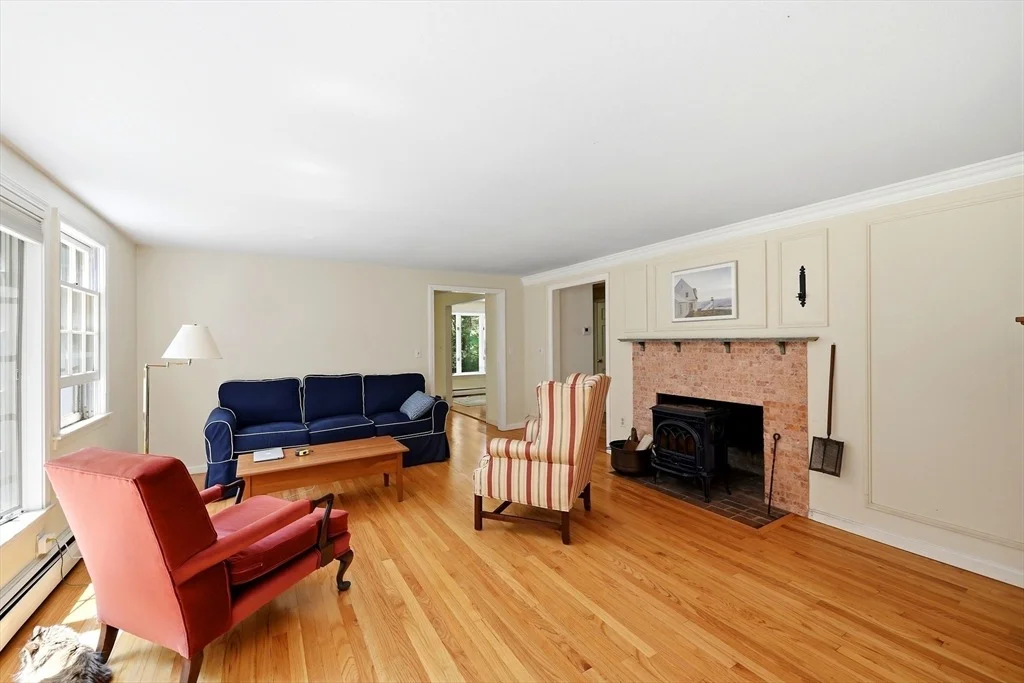 Photo of 25 Echo Hill Rd