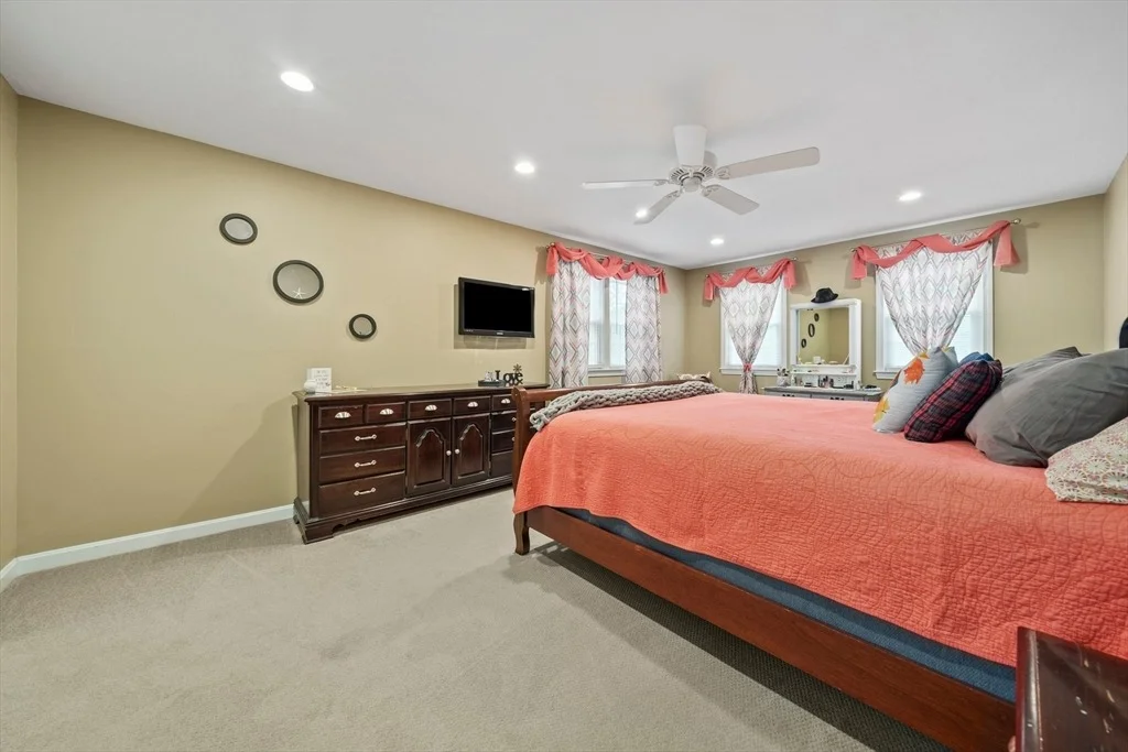 Photo of 7 Clark Circle