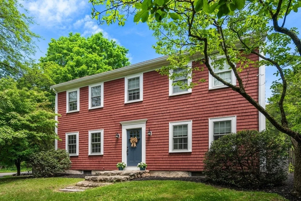 Photo of 1689 High Street