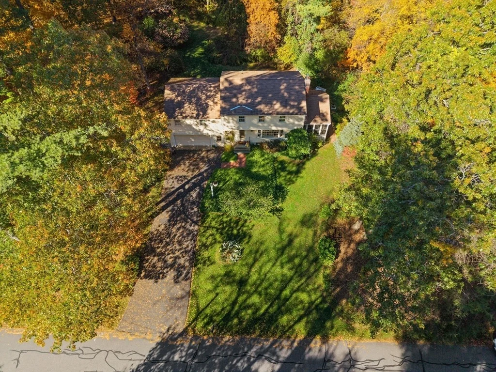 Photo of 16 Blacksmith Dr
