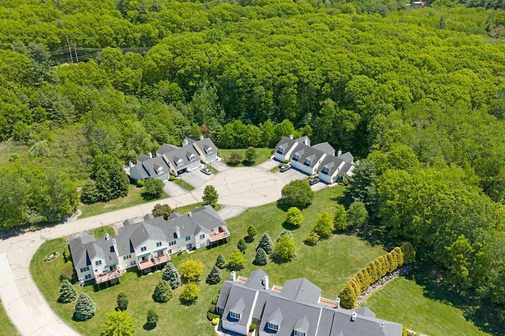 Photo of Unit D at 29 Coldspring Dr