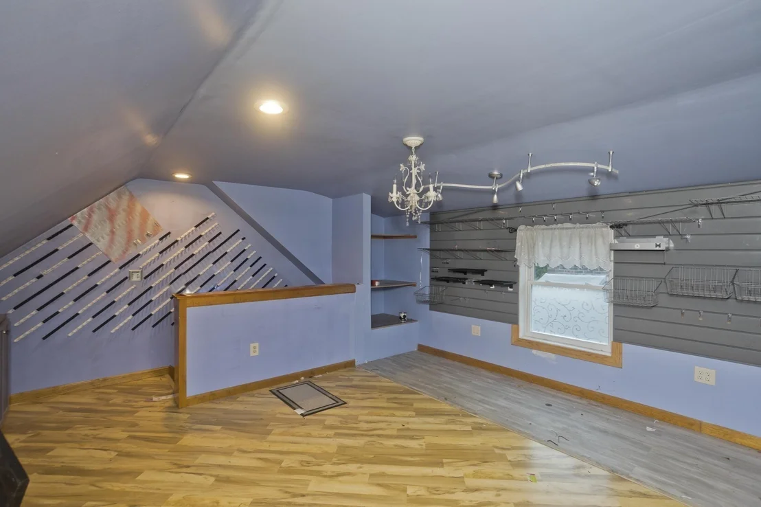 Photo of 42 Glenn Dr