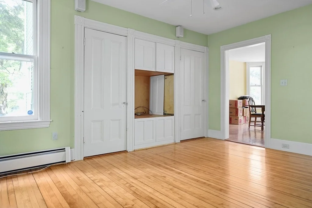 Photo of 20 Riverview Ave
