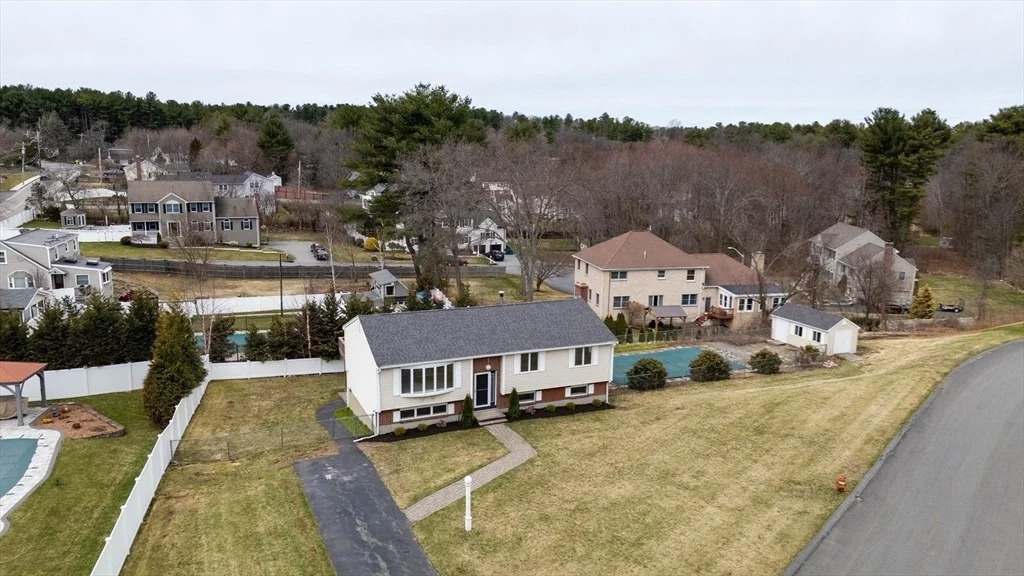 Photo of 1 Maureen Dr