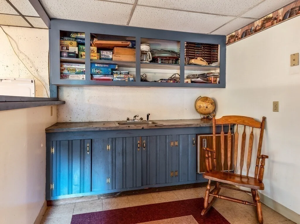 Photo of 30 Russell Hill Rd