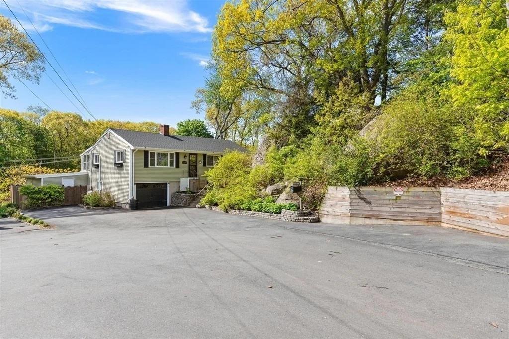 Photo of 53 Longhill Rd