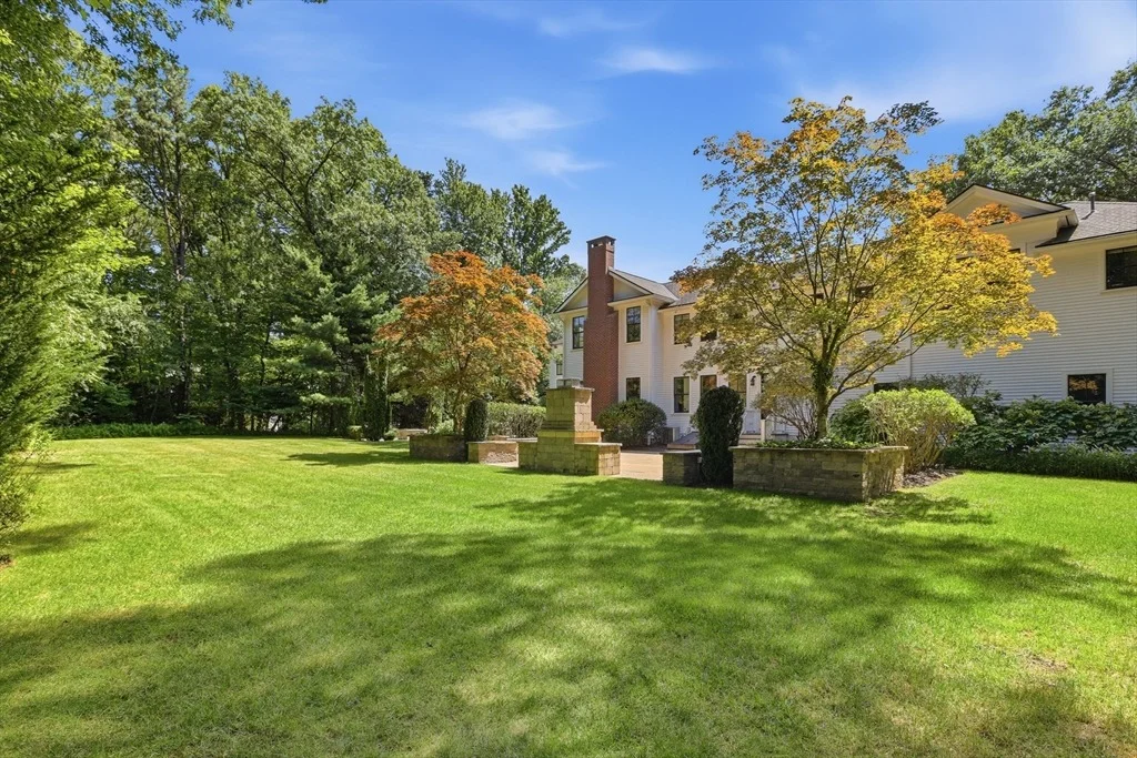 Photo of 23 Burroughs Road