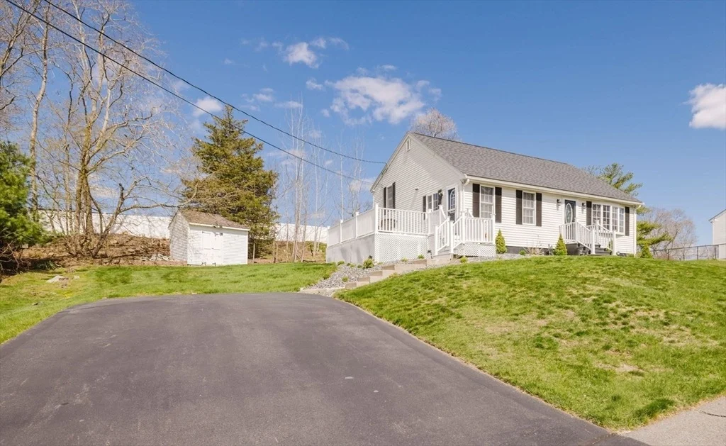 Photo of 86 Cranesbill Rd