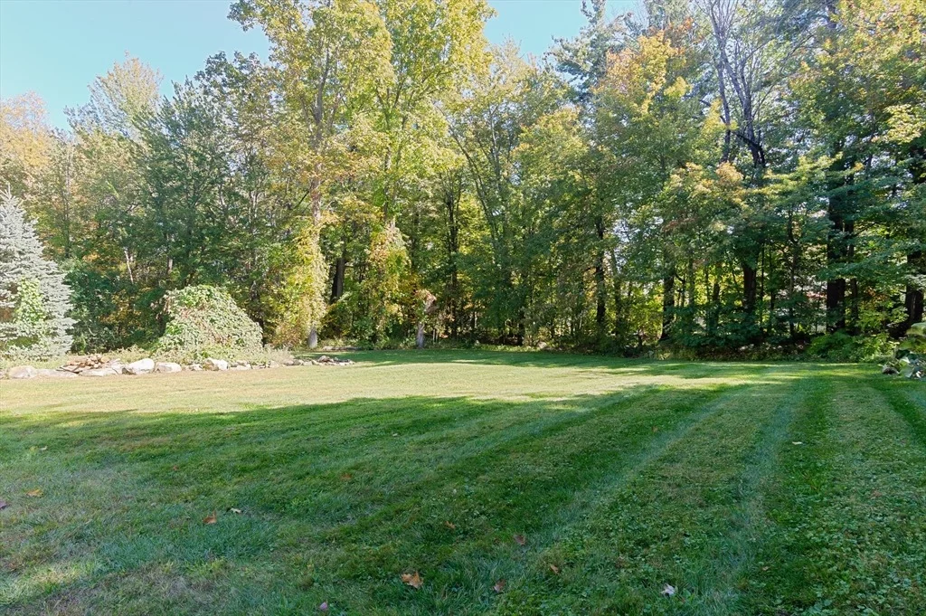 Photo of 34 Putnam Lane
