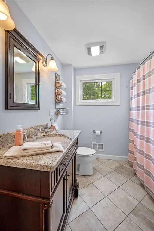 Photo of 24 Shortell Ave