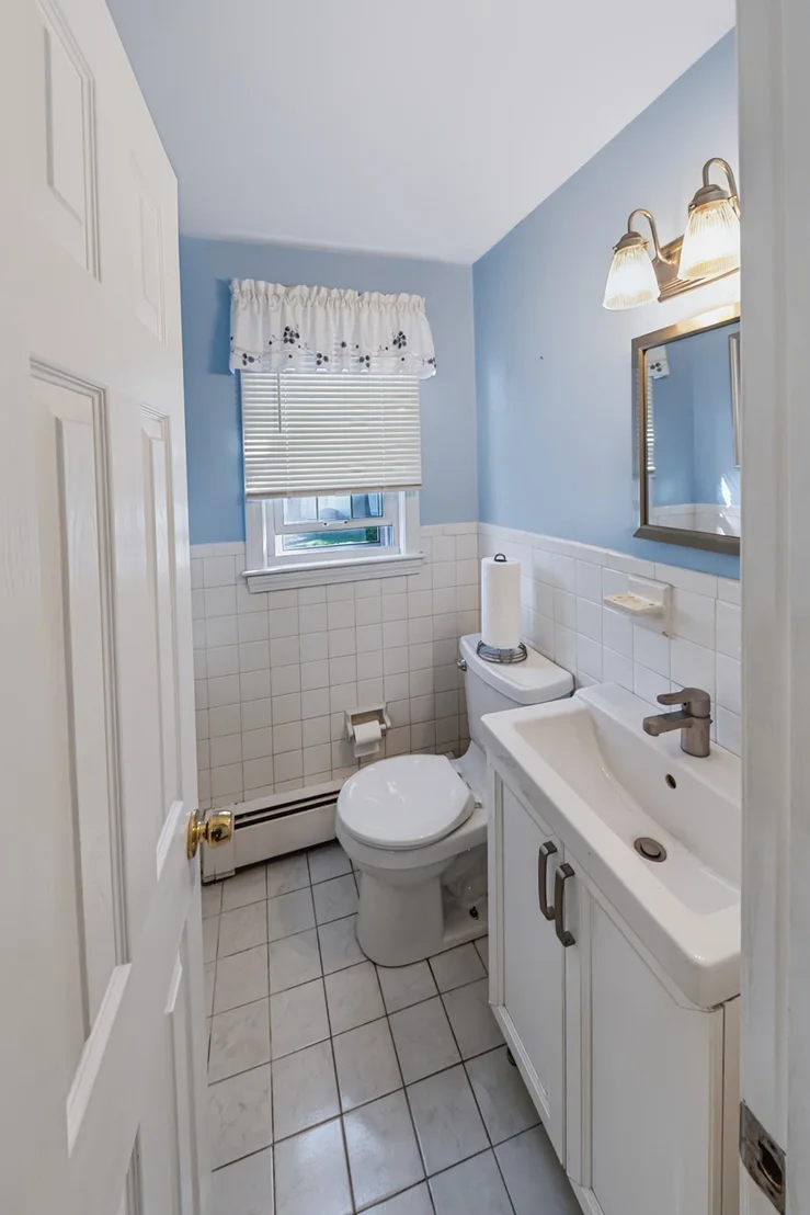 Photo of 14 Cunningham Dr