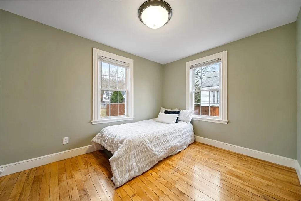 Photo of 24 Dexter St