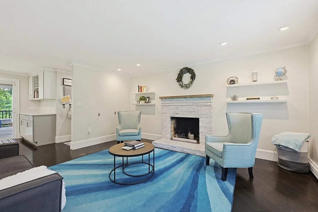 Photo of 1 Leone Ln