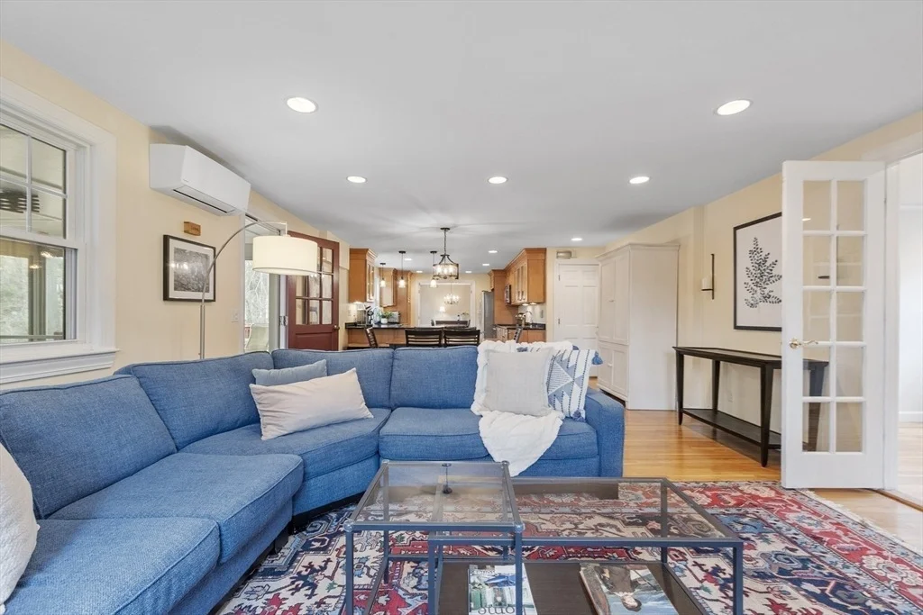 Photo of 66 Alcott St