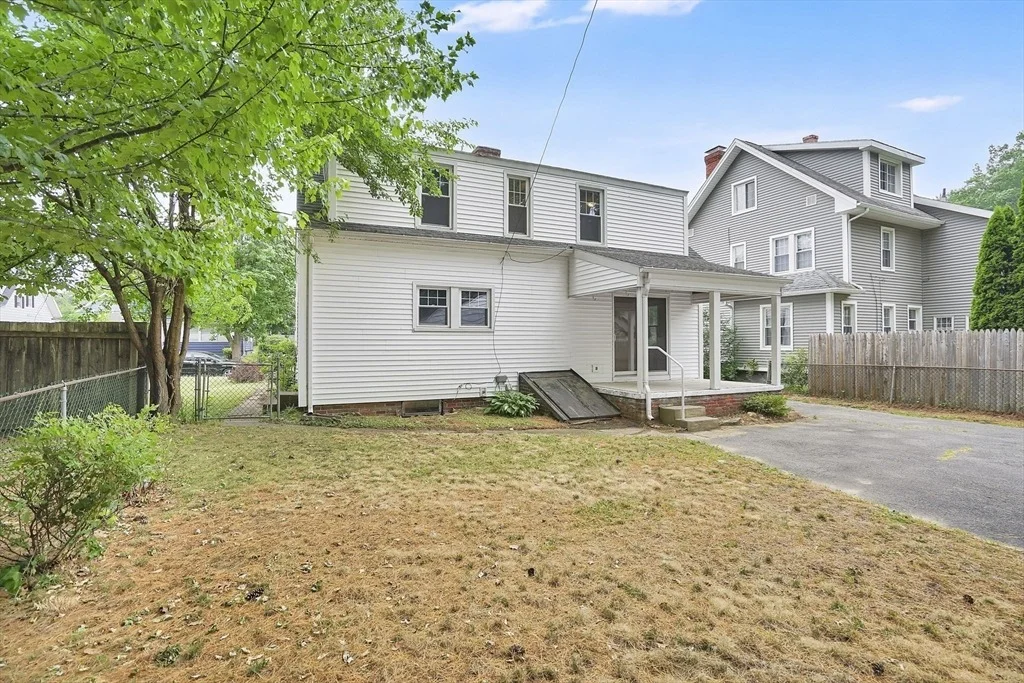 Photo of 82 Biltmore St