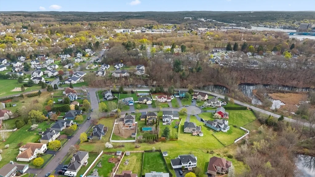 Photo of 6 Crane Cir