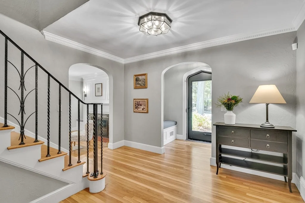 Photo of 72 Beverly Rd