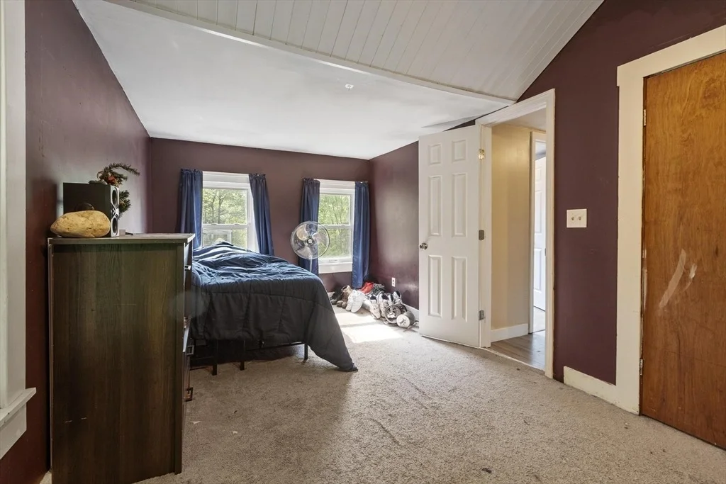 Photo of 284 Drury Ave.