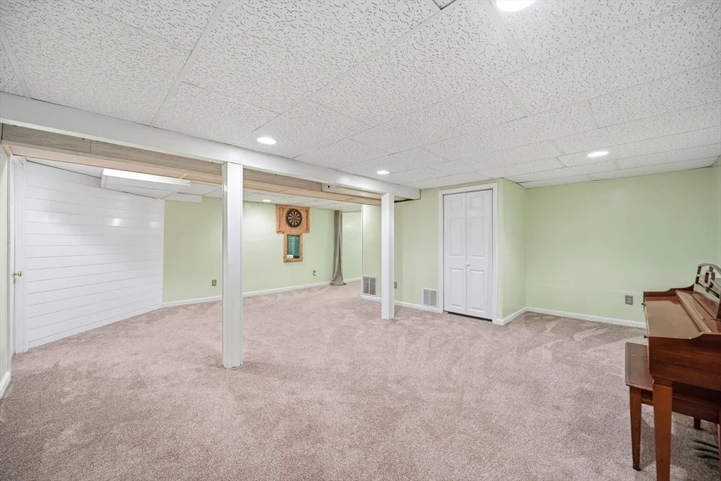 Photo of 65 Black Oak Road