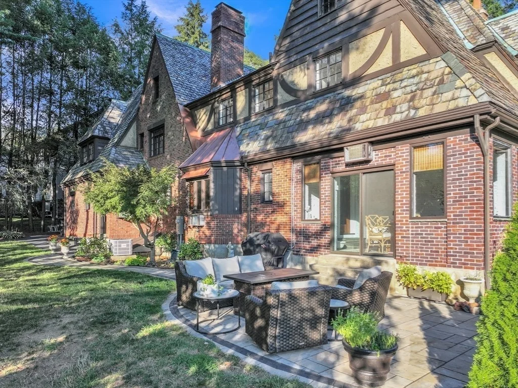 Photo of 3 Westwood Drive
