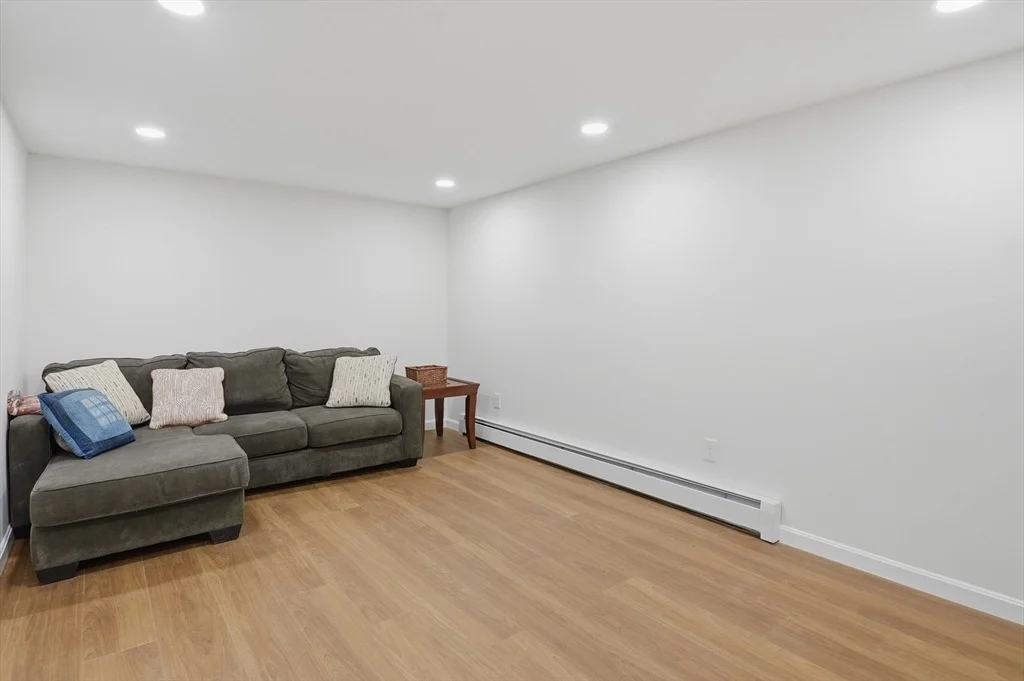 Photo of 351 Maple Street