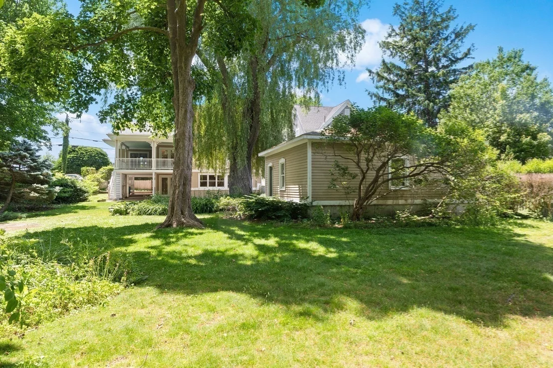 Photo of 174 Willow Rd
