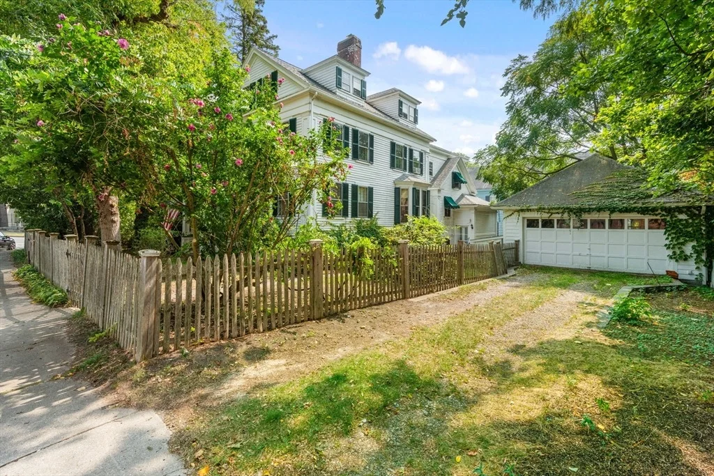 Photo of 16 Ditson Place