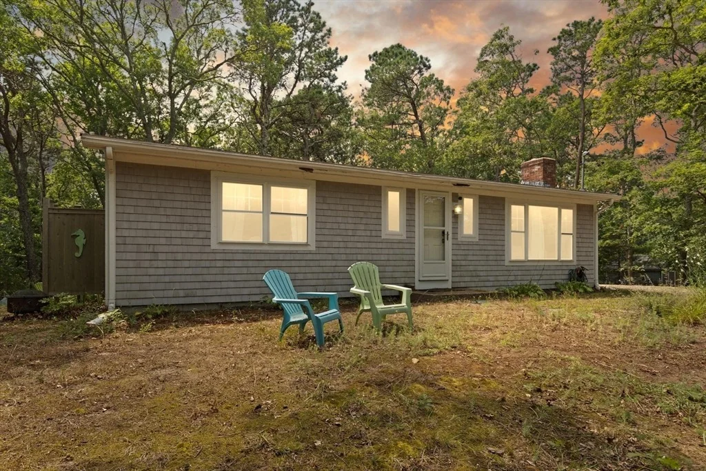 Photo of 438 Freemans Way