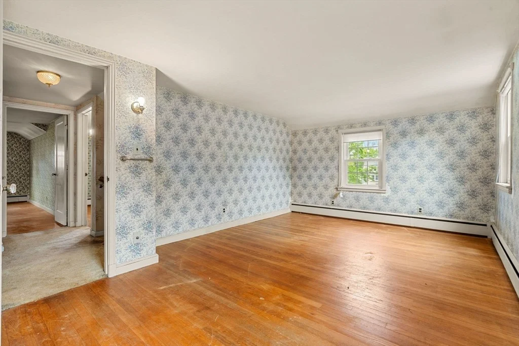 Photo of 37 Elm Crest Road