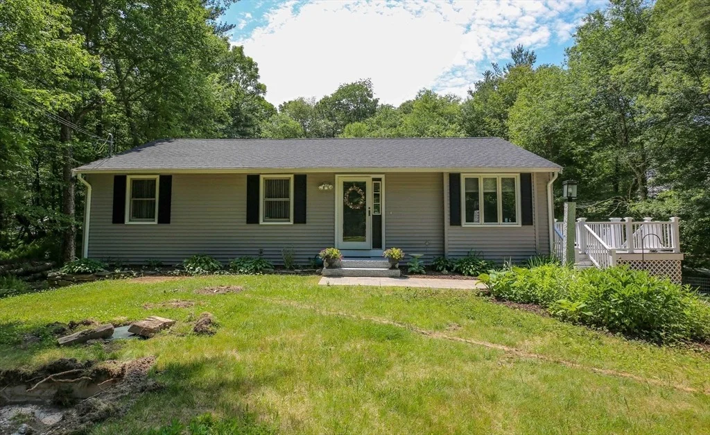 Photo of 93 Franklin St