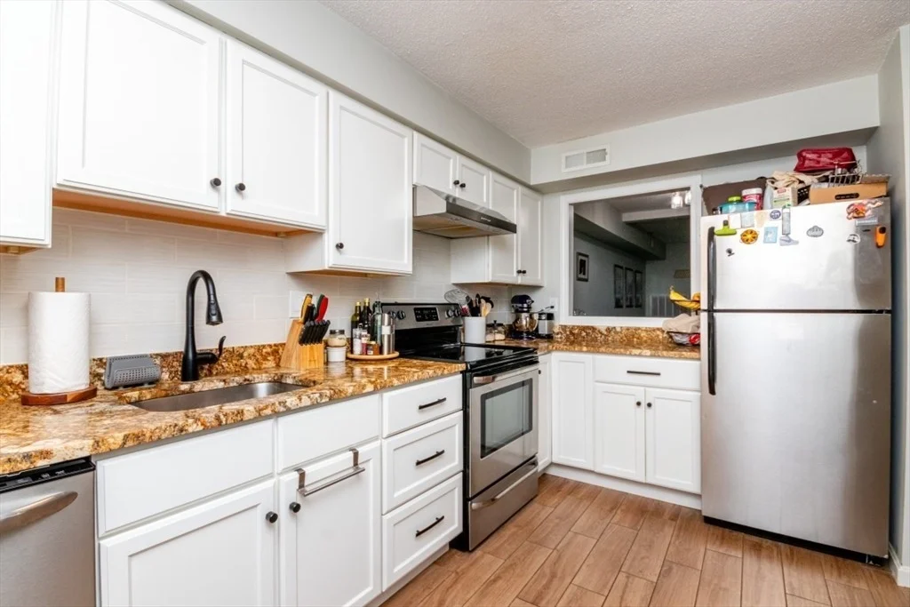 Photo of Unit F at 3 Beals Cove