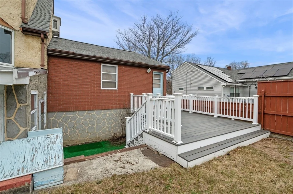 Photo of 11 Netherton Ave