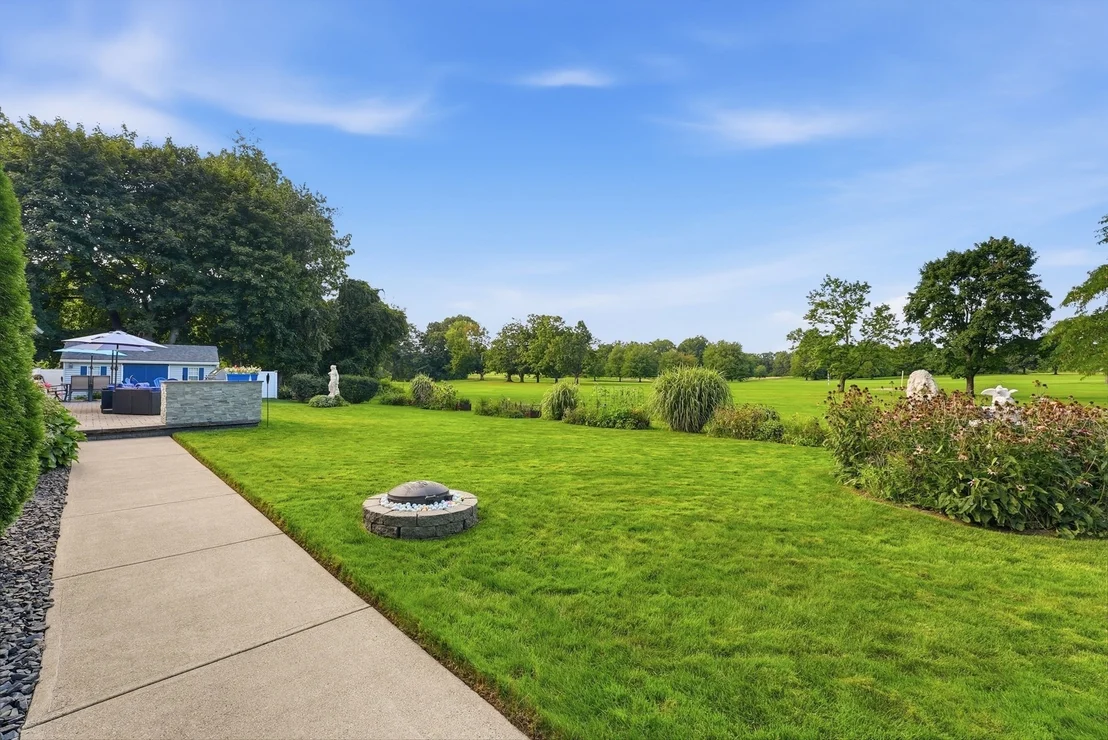 Photo of 116 Grandview Avenue