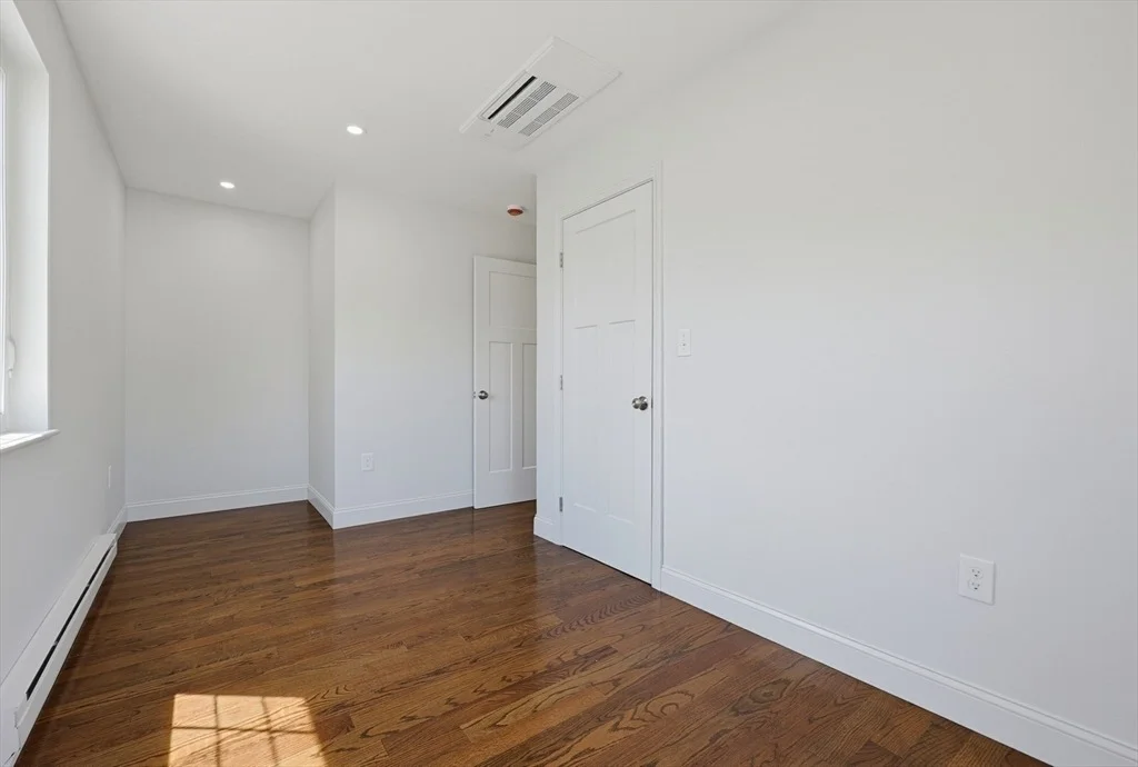 Photo of 28 Hazelnut Pl