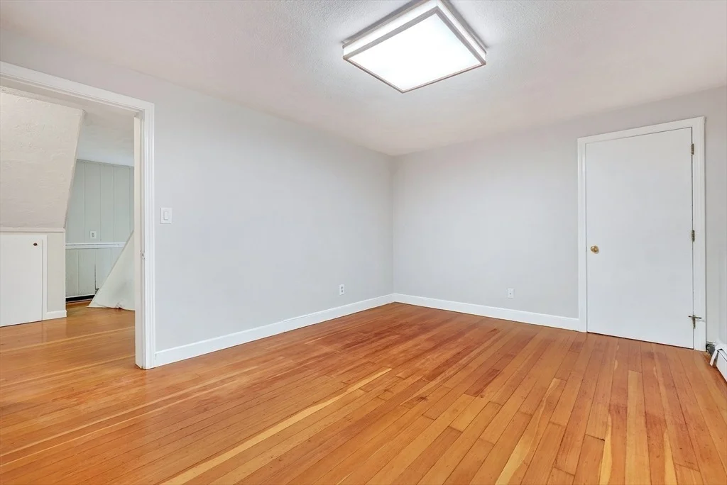 Photo of 10 Glenridge Dr