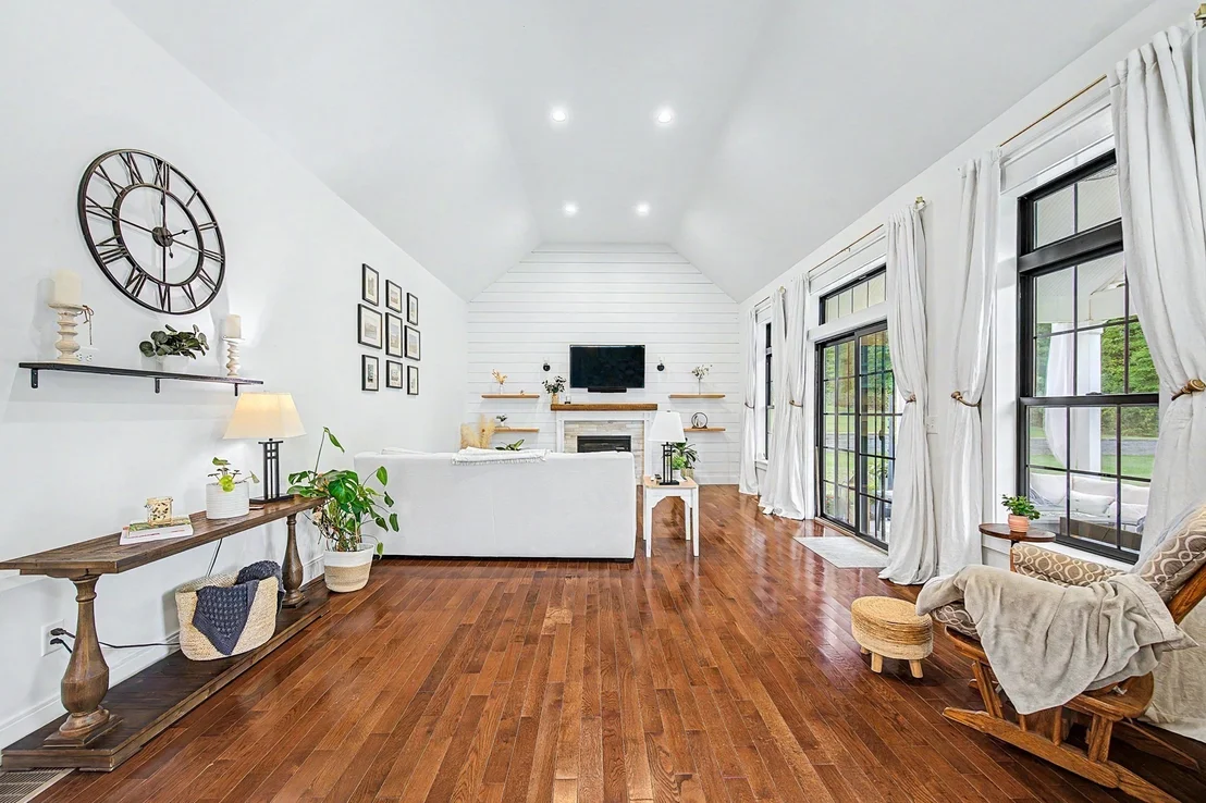 Photo of 3 Conway Ln