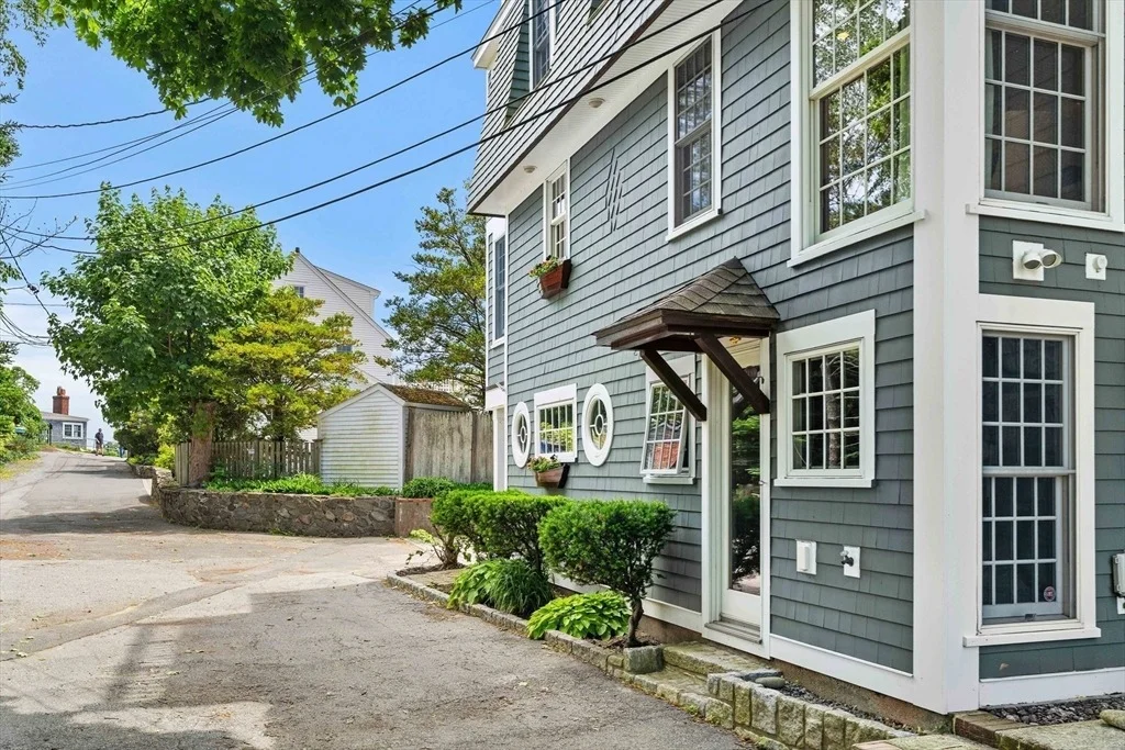 Photo of 7 Fort Beach Way