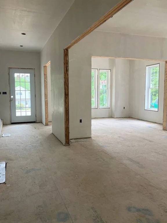 Photo of 485 Main St