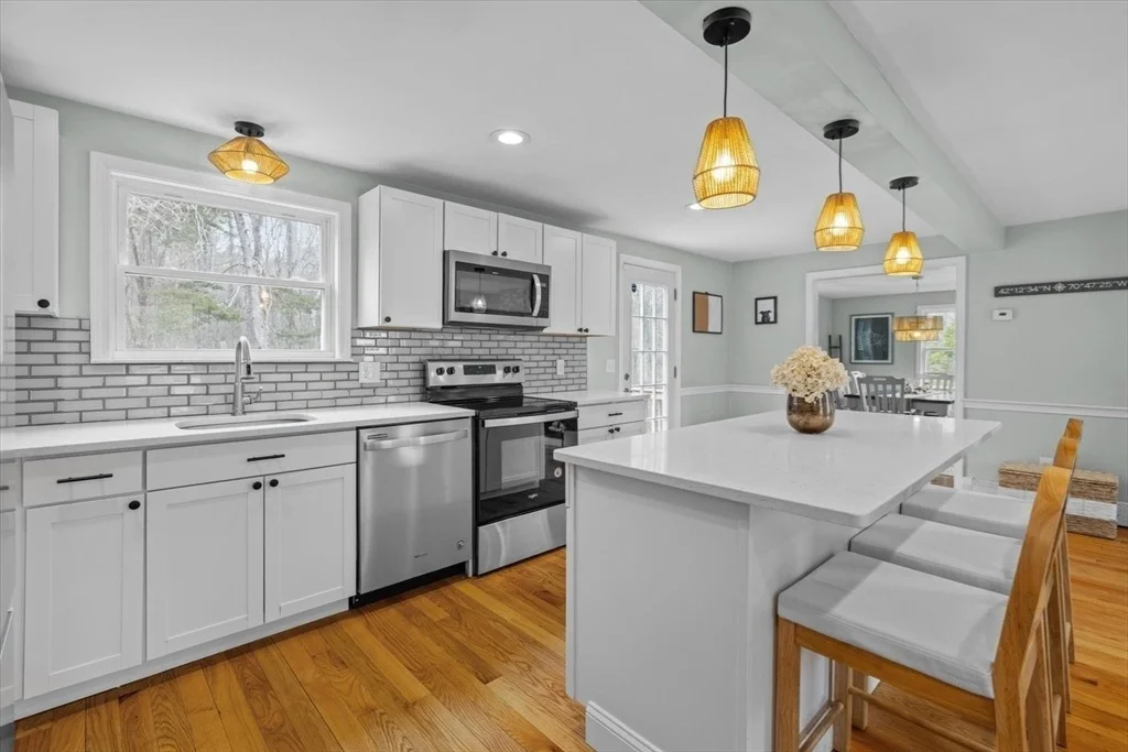 Photo of 184 Booth Hill Rd