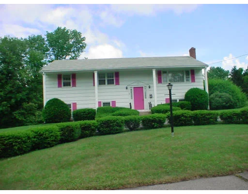 Photo of 7 Indian Ln