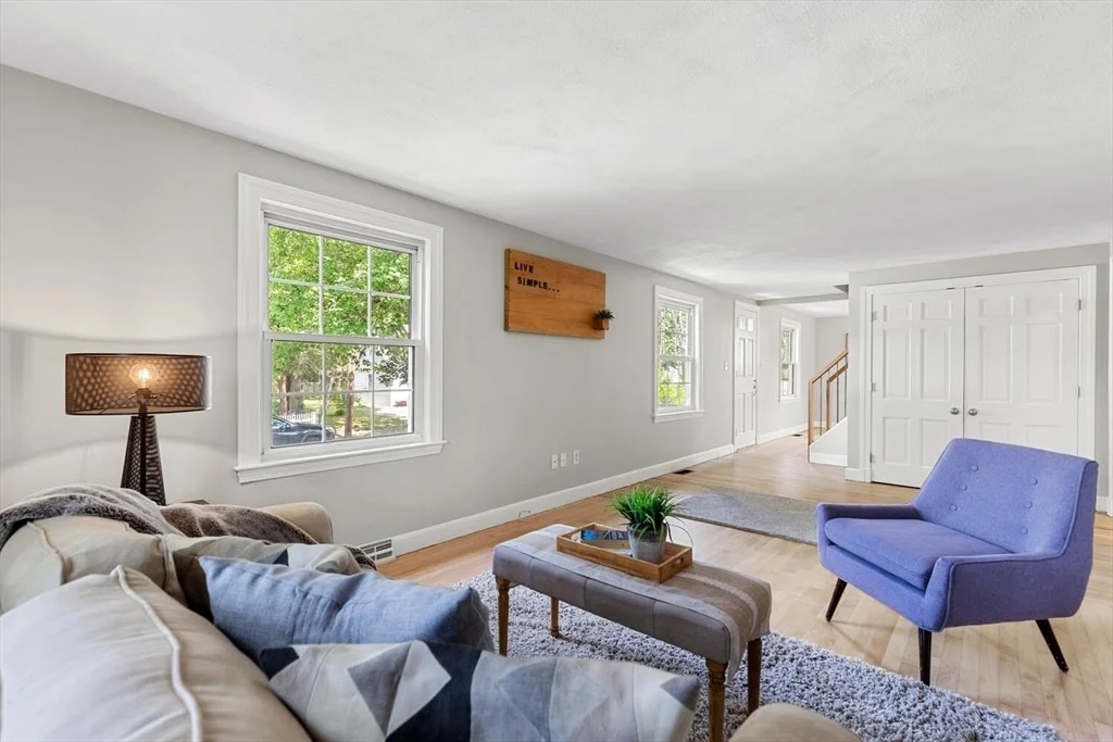 Photo of 10 Wolcott St
