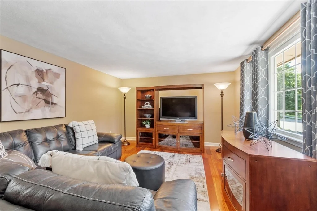 Photo of 9 Brookbridge Rd