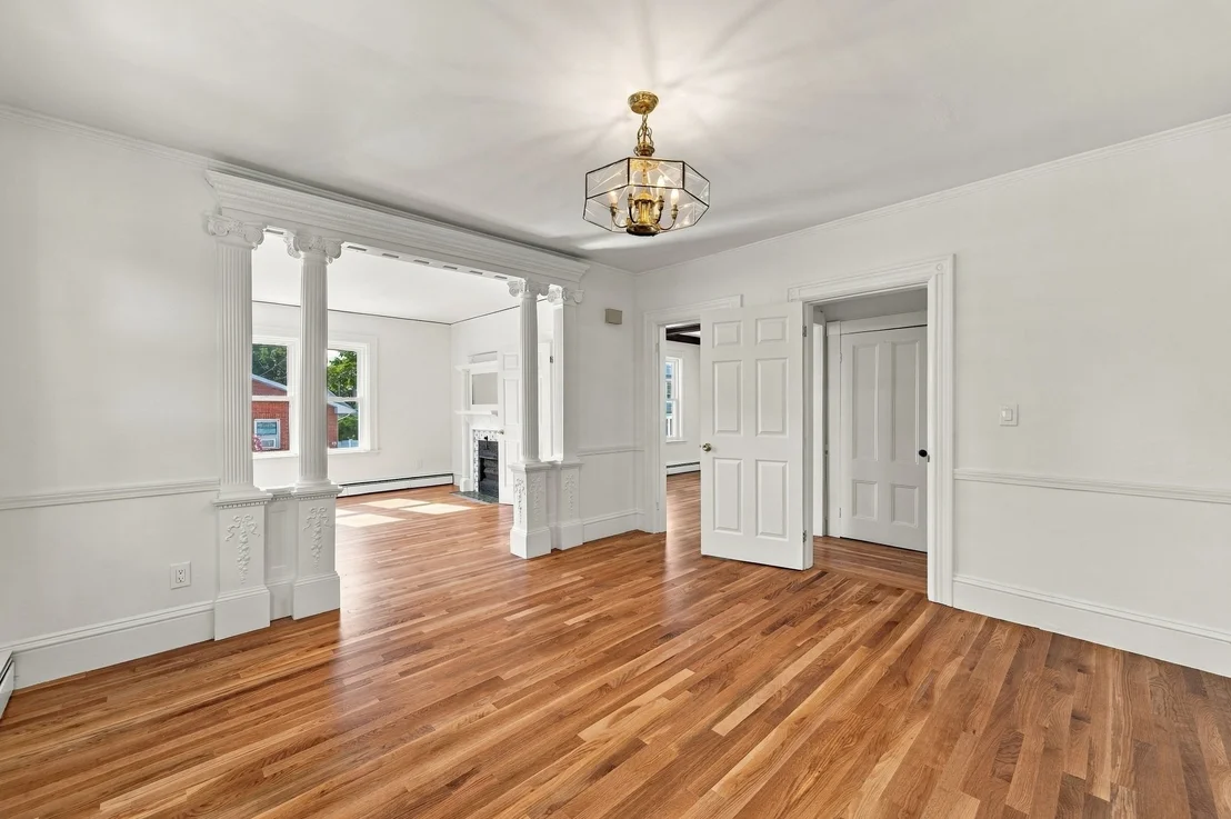 Photo of 21 West Avenue
