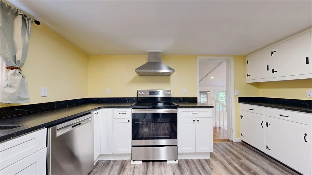 Photo of 46 Circle Rd