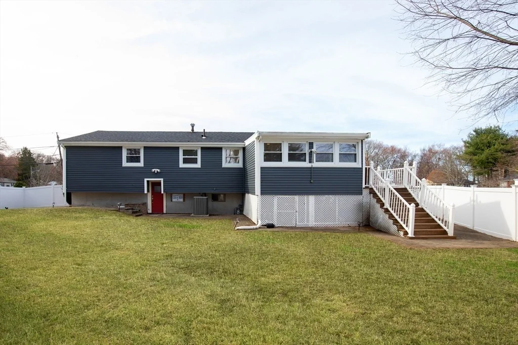 Photo of 35 Petipas Ln