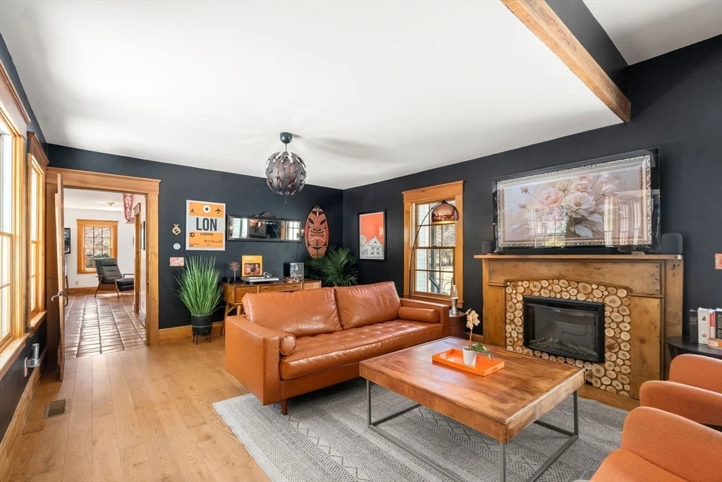 Photo of 165 Gleasondale Road