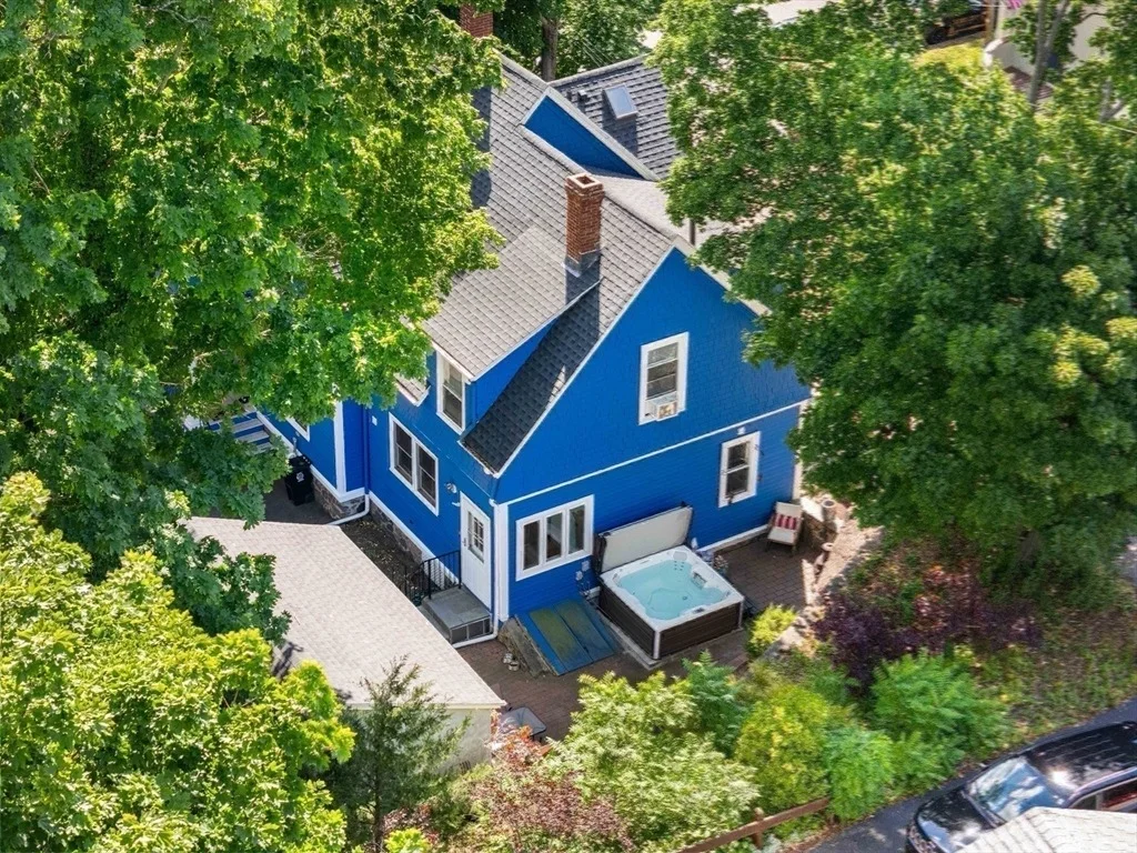 Photo of 9 Sheridan Road